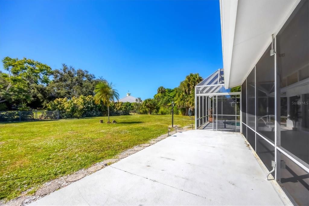 Activo con contrato: $350,000 (2 camas, 2 baños, 1545 Pies cuadrados)