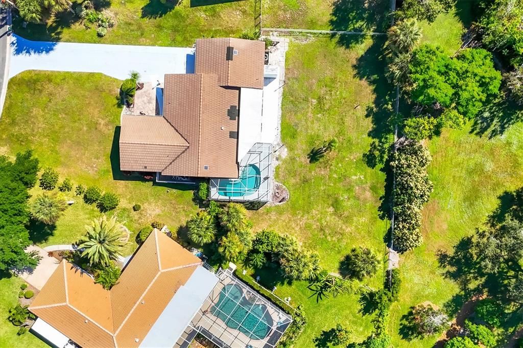 Activo con contrato: $350,000 (2 camas, 2 baños, 1545 Pies cuadrados)