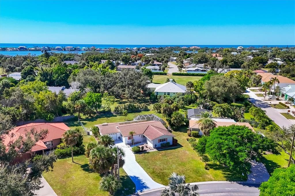 Activo con contrato: $350,000 (2 camas, 2 baños, 1545 Pies cuadrados)