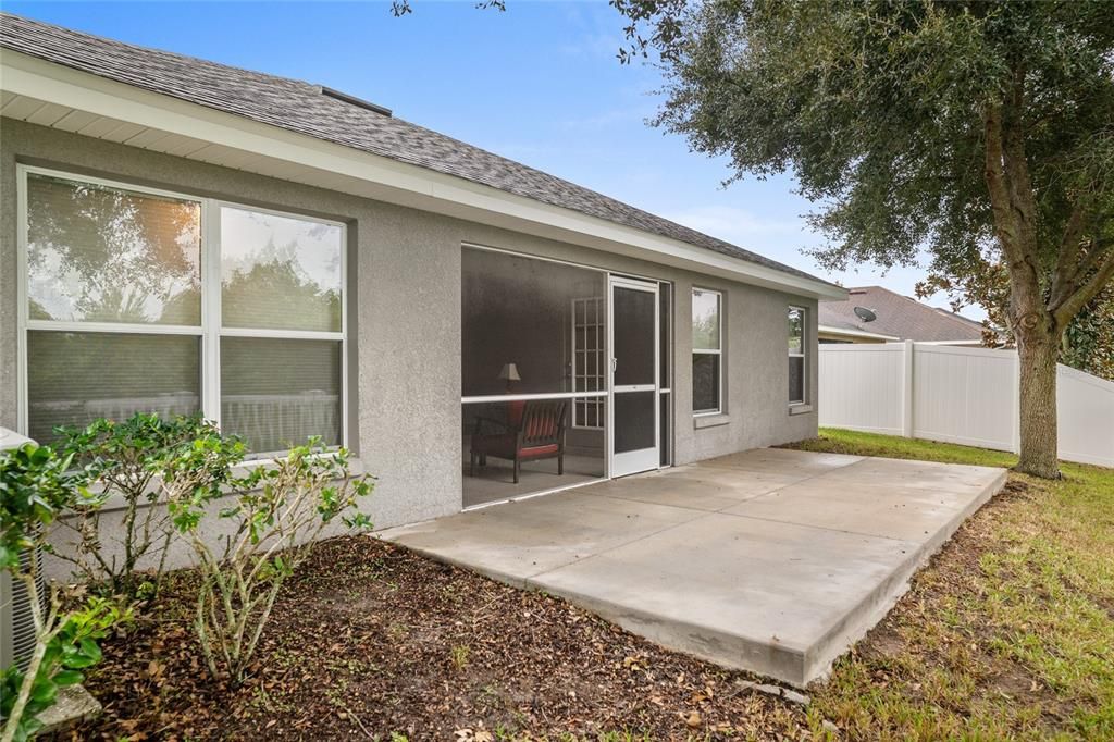 For Sale: $389,000 (3 beds, 2 baths, 2217 Square Feet)