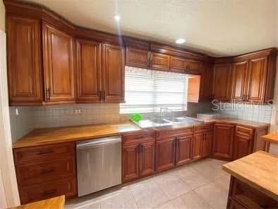 For Sale: $445,000 (4 beds, 3 baths, 3009 Square Feet)