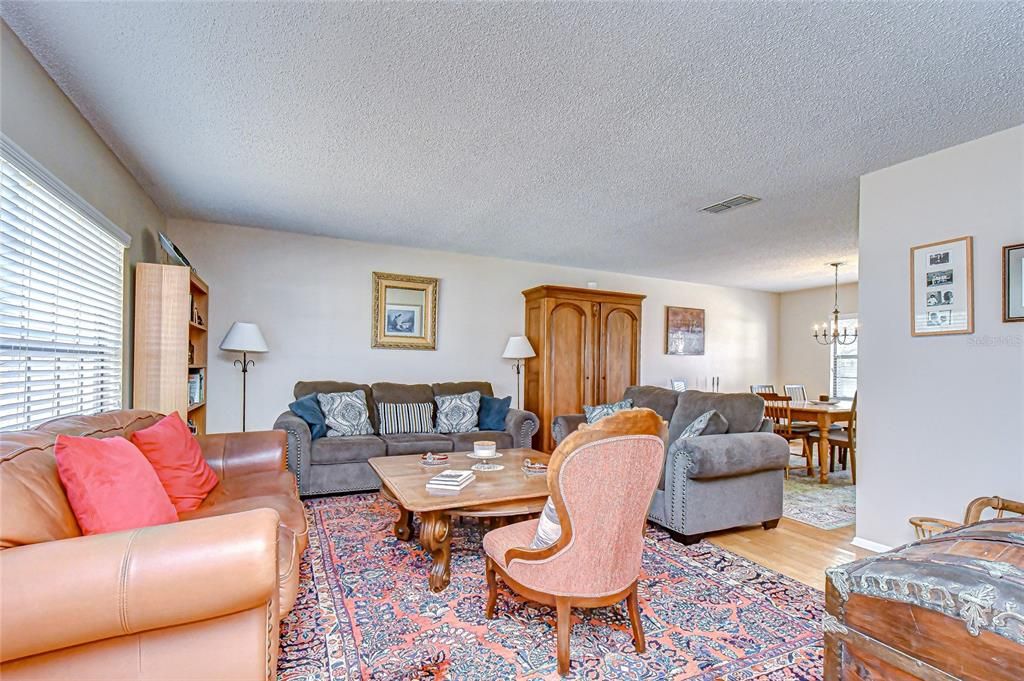 For Sale: $425,000 (4 beds, 2 baths, 2556 Square Feet)