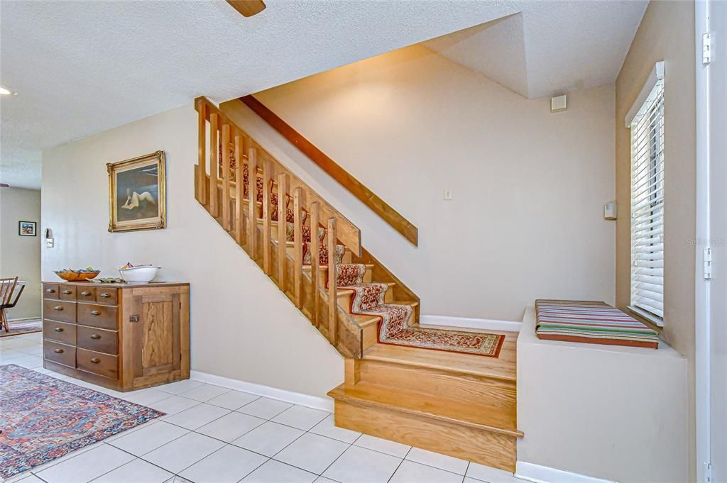 For Sale: $425,000 (4 beds, 2 baths, 2556 Square Feet)