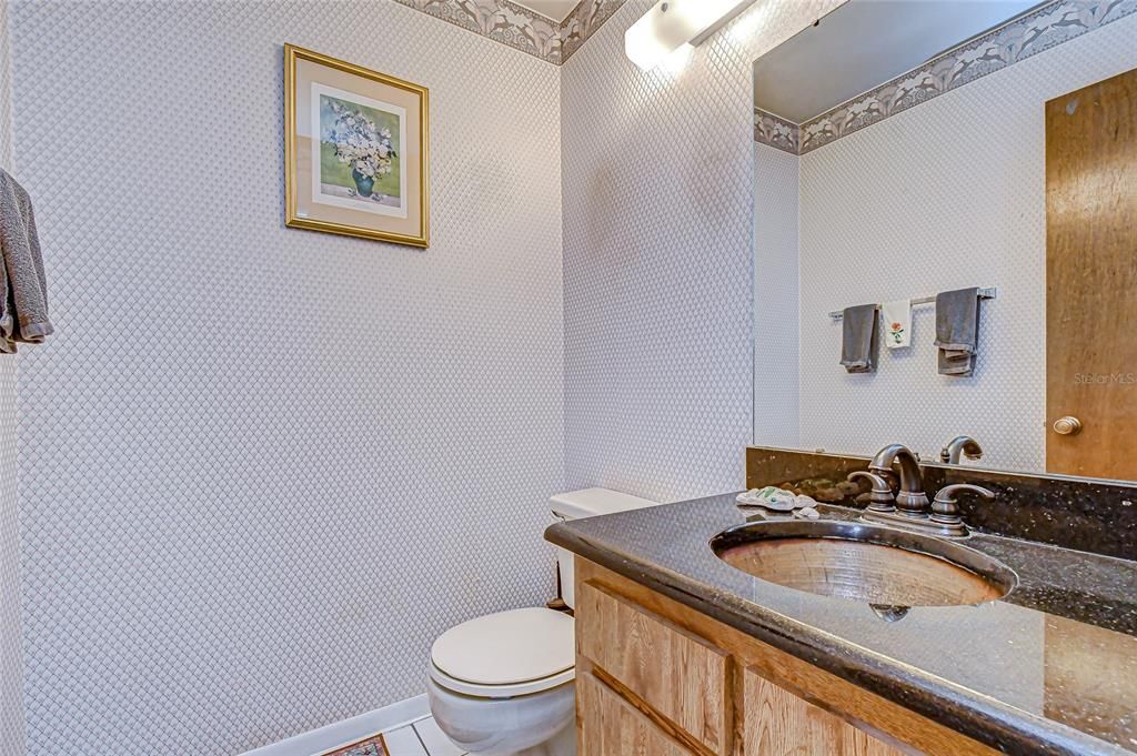 For Sale: $425,000 (4 beds, 2 baths, 2556 Square Feet)