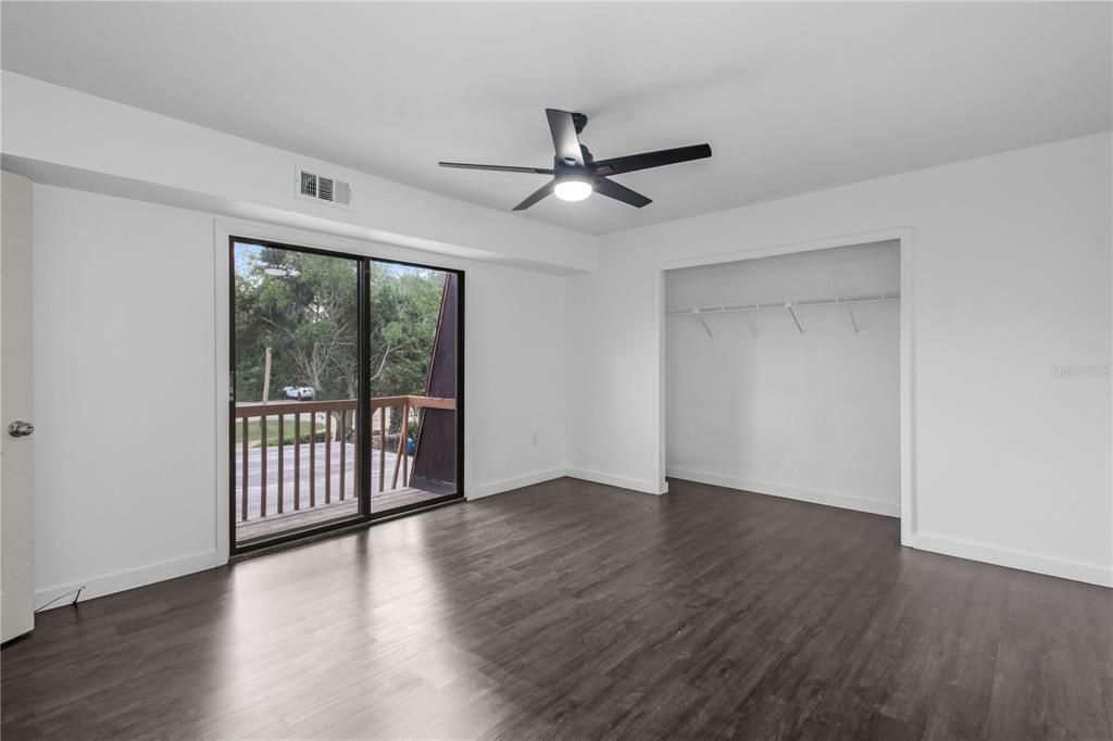 For Sale: $232,500 (2 beds, 2 baths, 1580 Square Feet)