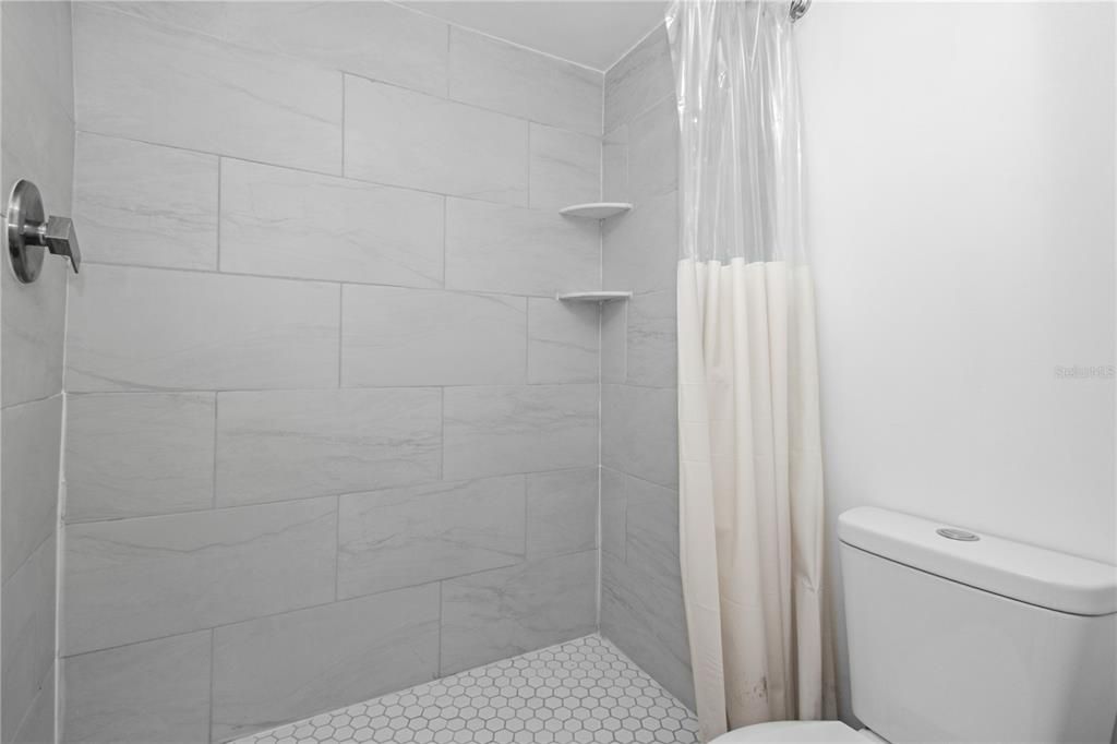 For Sale: $232,500 (2 beds, 2 baths, 1580 Square Feet)