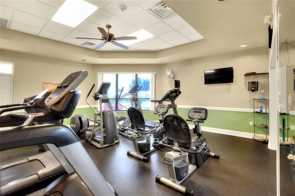 Active With Contract: $399,000 (4 beds, 2 baths, 1976 Square Feet)