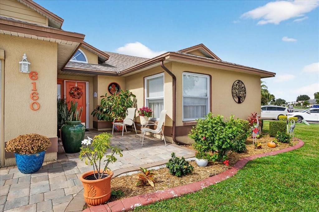 Active With Contract: $399,000 (4 beds, 2 baths, 1976 Square Feet)