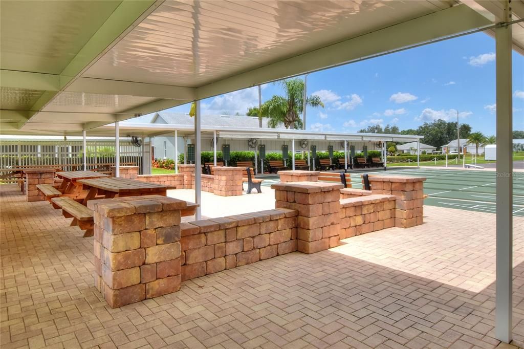 Active With Contract: $399,000 (4 beds, 2 baths, 1976 Square Feet)