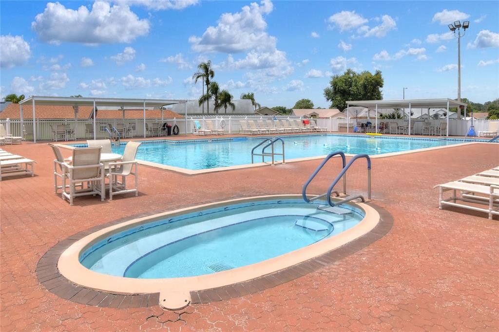 Active With Contract: $399,000 (4 beds, 2 baths, 1976 Square Feet)