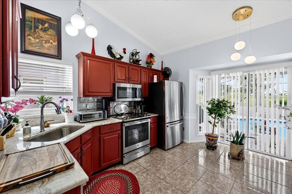 Active With Contract: $399,000 (4 beds, 2 baths, 1976 Square Feet)