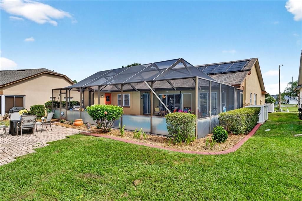 Active With Contract: $399,000 (4 beds, 2 baths, 1976 Square Feet)