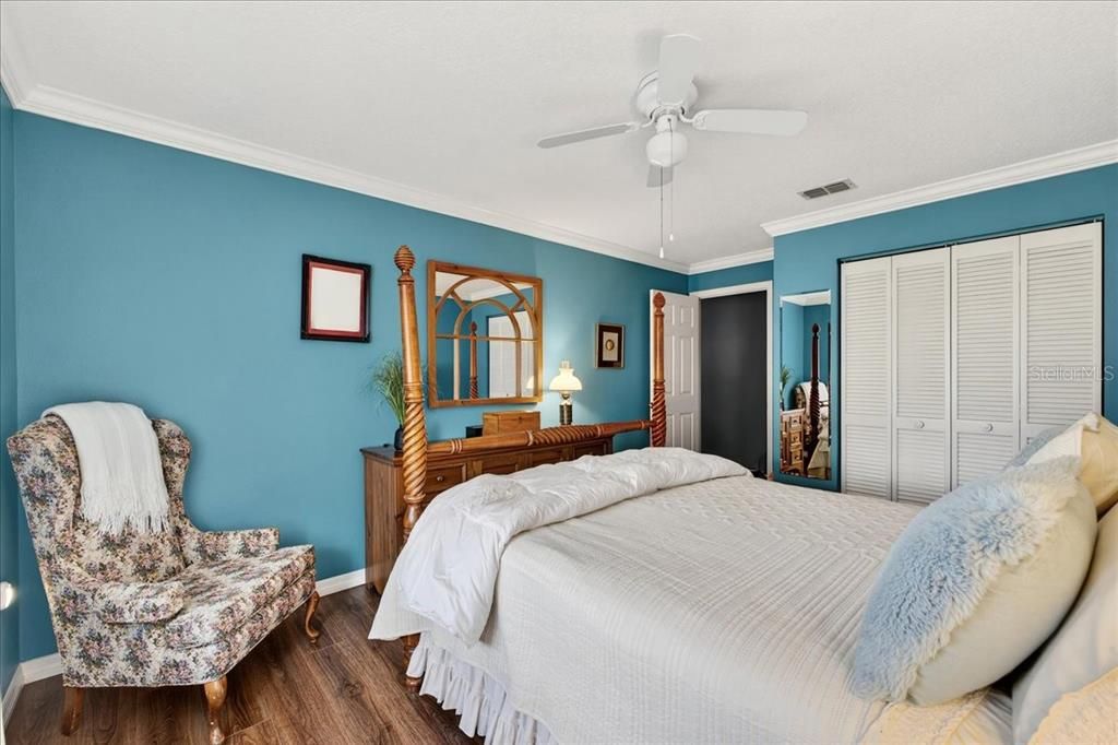 Active With Contract: $399,000 (4 beds, 2 baths, 1976 Square Feet)