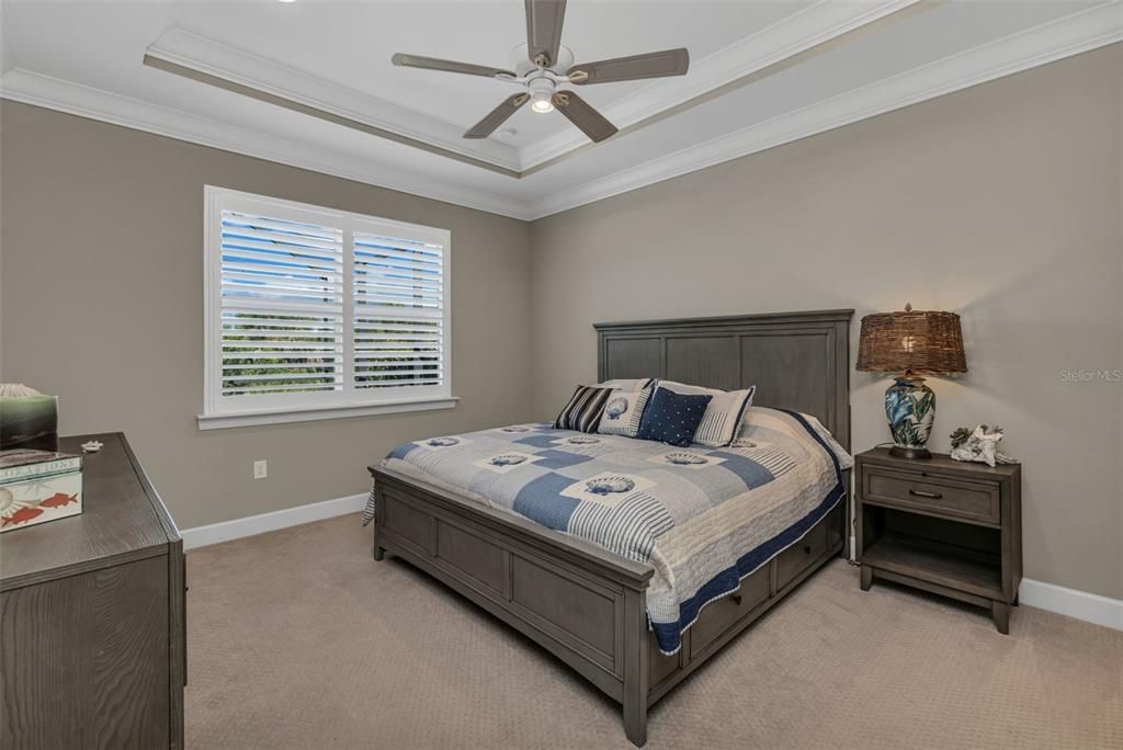 For Sale: $499,900 (3 beds, 2 baths, 1900 Square Feet)