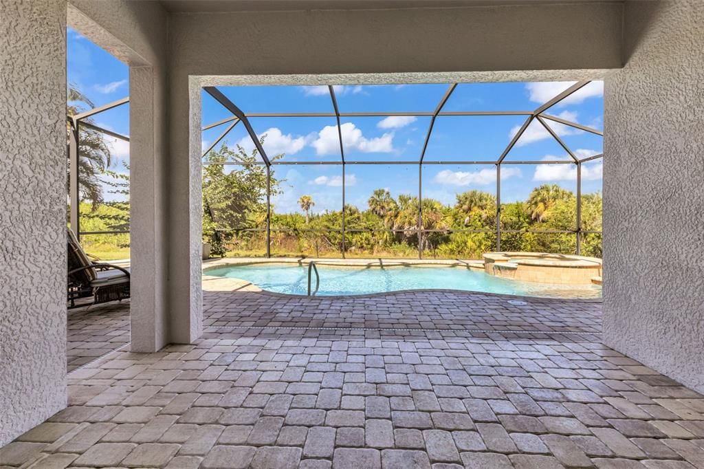 For Sale: $499,900 (3 beds, 2 baths, 1900 Square Feet)