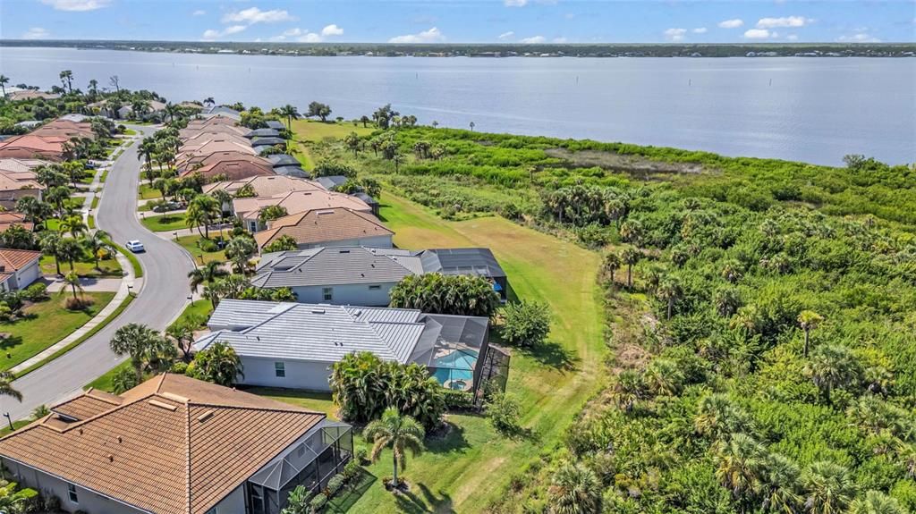 For Sale: $499,900 (3 beds, 2 baths, 1900 Square Feet)