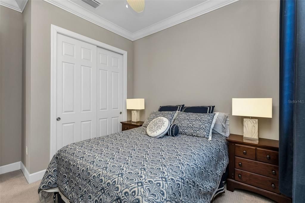 For Sale: $499,900 (3 beds, 2 baths, 1900 Square Feet)