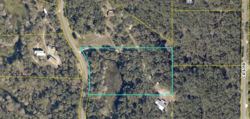 На продажу: $235,000 (3 спален, 2 ванн, 960 Квадратных фут)