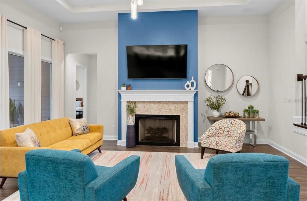 待售: $999,000 (5 贝兹, 3 浴室, 3960 平方英尺)