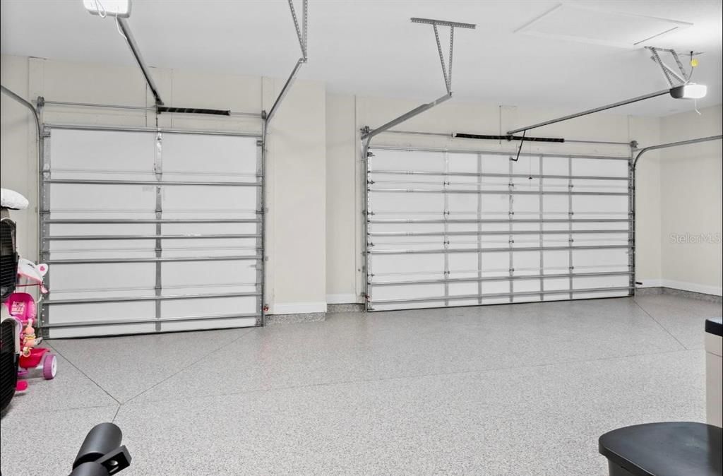 待售: $999,000 (5 贝兹, 3 浴室, 3960 平方英尺)