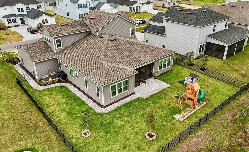 待售: $999,000 (5 贝兹, 3 浴室, 3960 平方英尺)