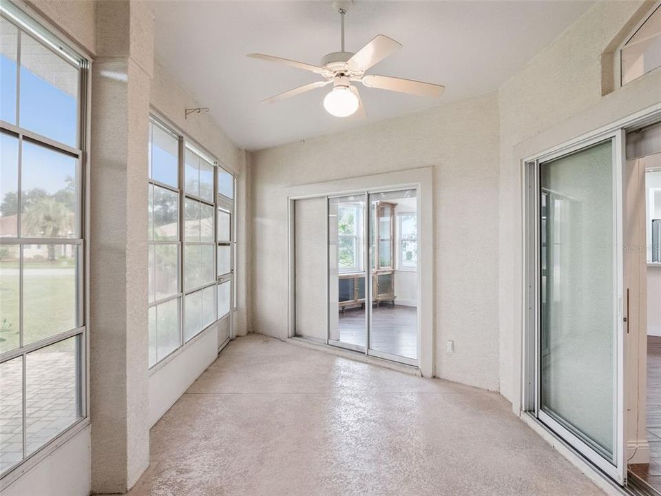 На продажу: $325,000 (3 спален, 2 ванн, 2163 Квадратных фут)