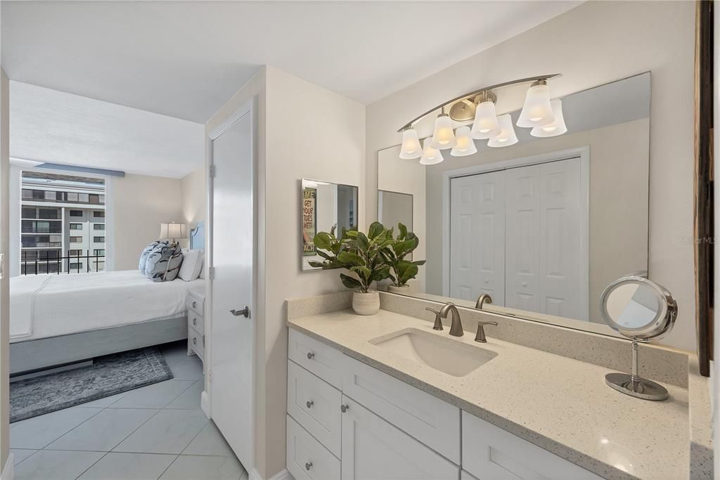 For Sale: $875,000 (2 beds, 2 baths, 1421 Square Feet)