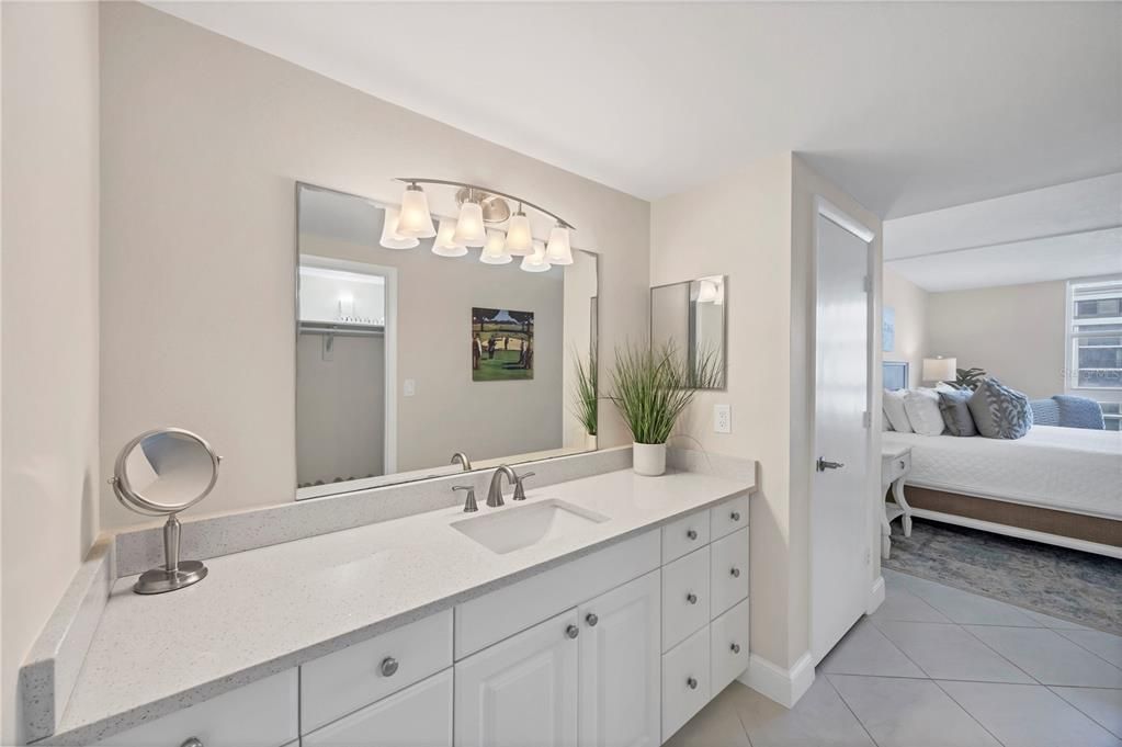 For Sale: $875,000 (2 beds, 2 baths, 1421 Square Feet)