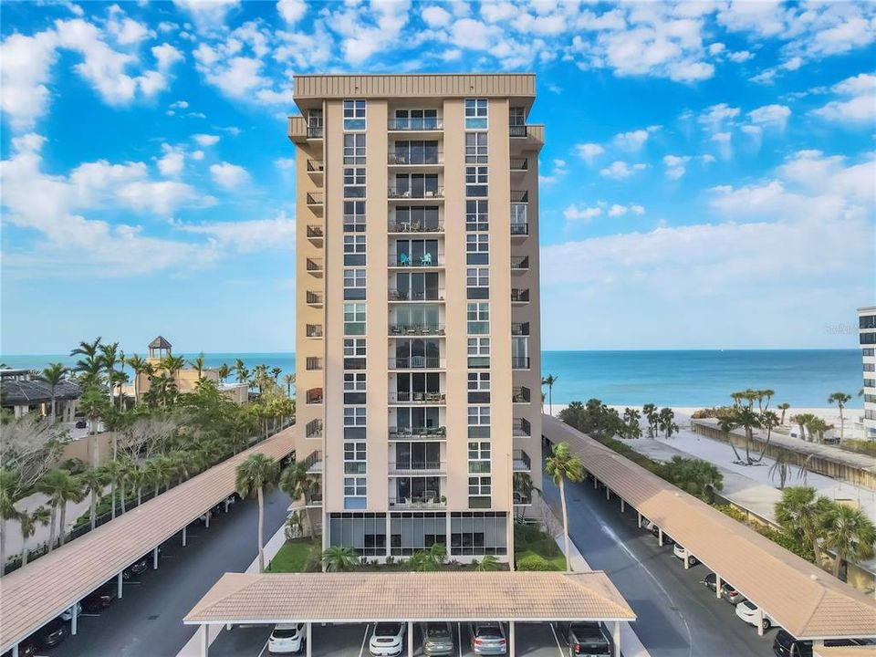 For Sale: $875,000 (2 beds, 2 baths, 1421 Square Feet)