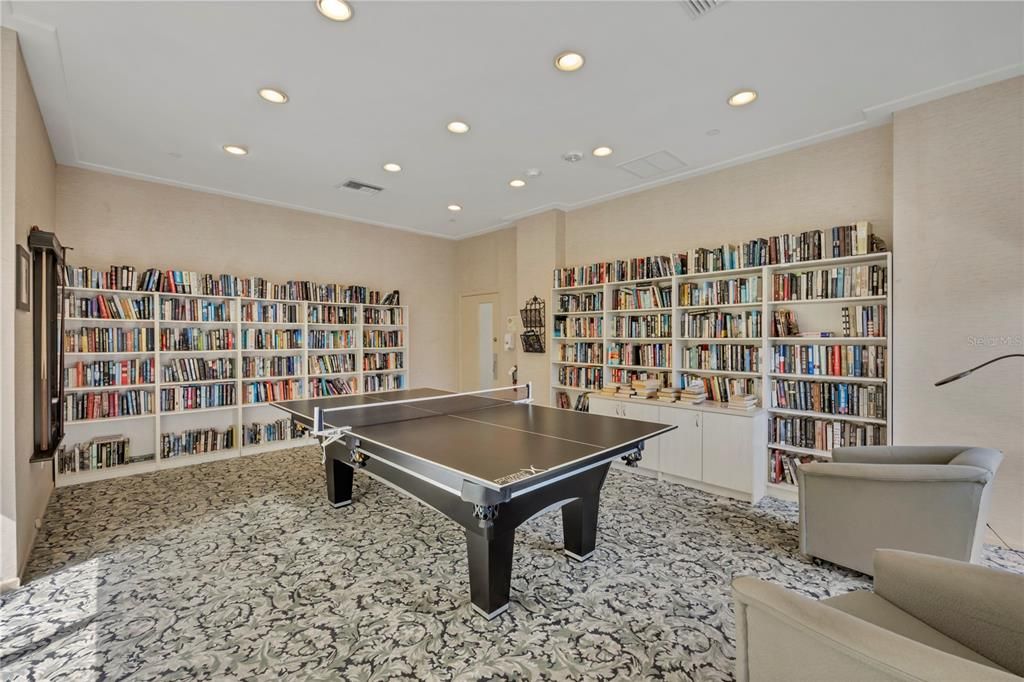 For Sale: $875,000 (2 beds, 2 baths, 1421 Square Feet)