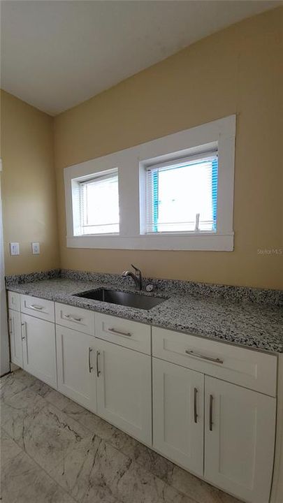 En Renta: $1,595 (2 camas, 1 baños, 980 Pies cuadrados)