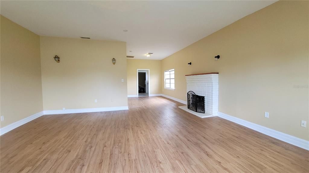 En Renta: $1,595 (2 camas, 1 baños, 980 Pies cuadrados)