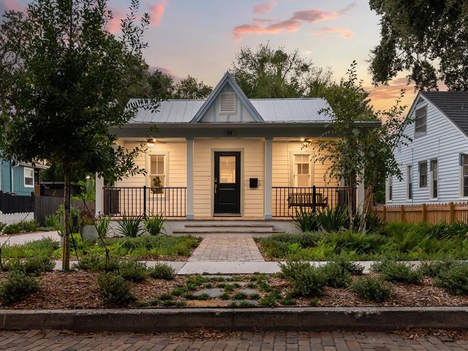 En Venta: $1,199,000 (4 camas, 3 baños, 2271 Pies cuadrados)