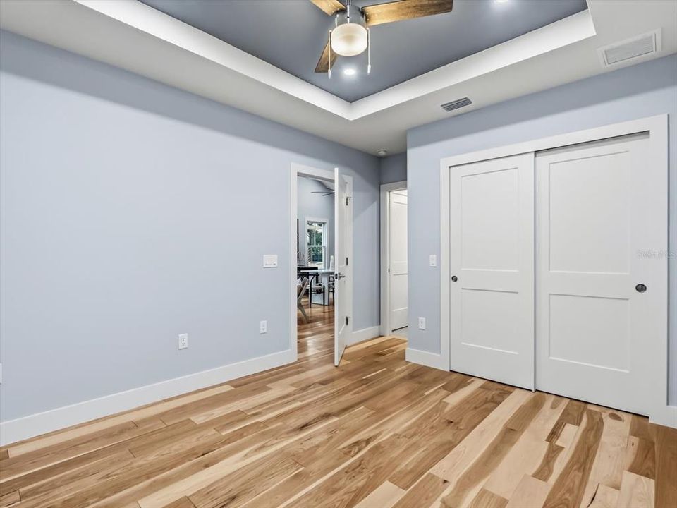 En Venta: $1,199,000 (4 camas, 3 baños, 2271 Pies cuadrados)