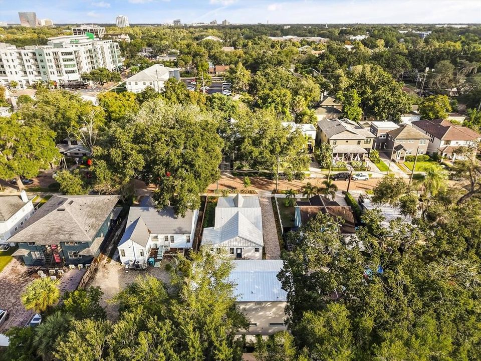 En Venta: $1,199,000 (4 camas, 3 baños, 2271 Pies cuadrados)