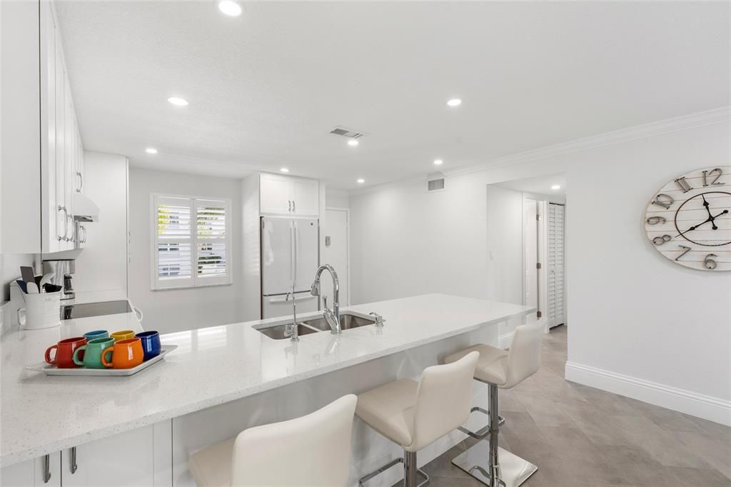 待售: $595,000 (2 贝兹, 2 浴室, 1152 平方英尺)