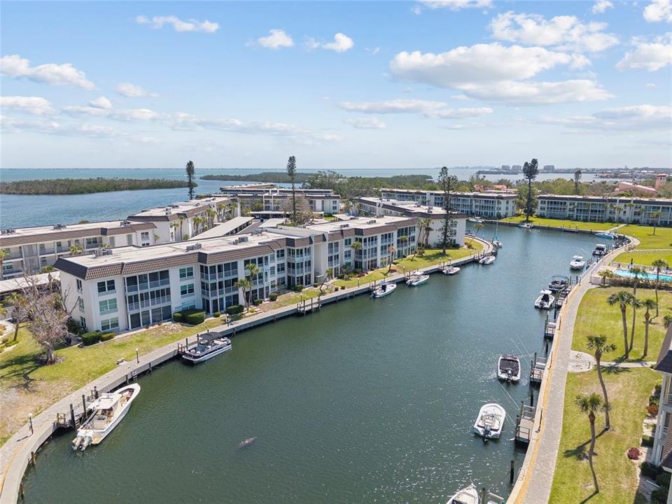 待售: $595,000 (2 贝兹, 2 浴室, 1152 平方英尺)