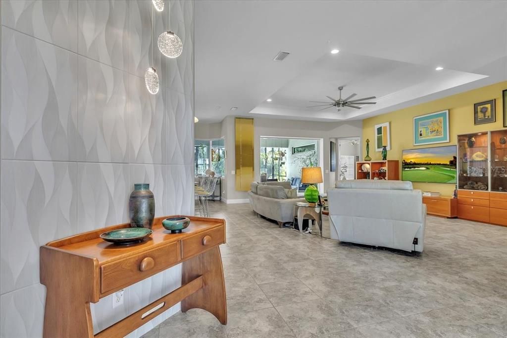 For Sale: $884,900 (3 beds, 2 baths, 2886 Square Feet)