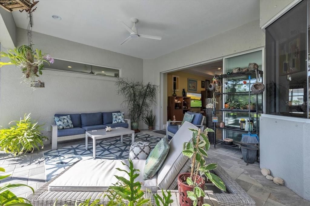 For Sale: $884,900 (3 beds, 2 baths, 2886 Square Feet)