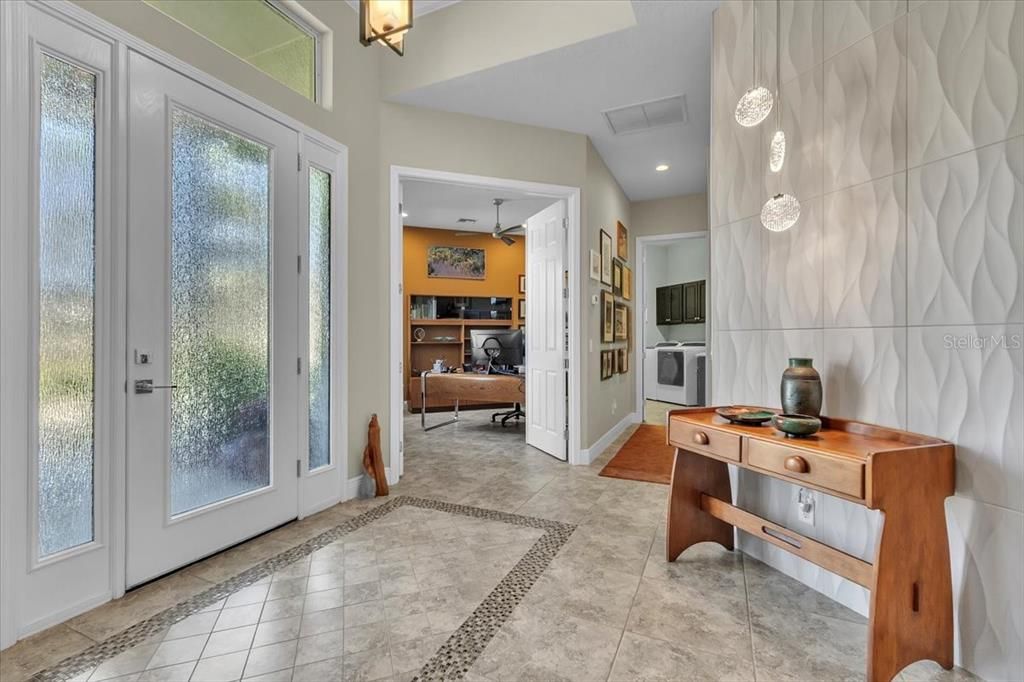 For Sale: $884,900 (3 beds, 2 baths, 2886 Square Feet)