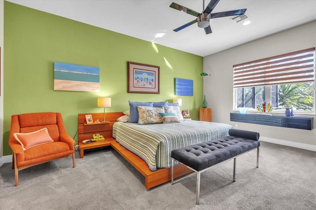 For Sale: $884,900 (3 beds, 2 baths, 2886 Square Feet)