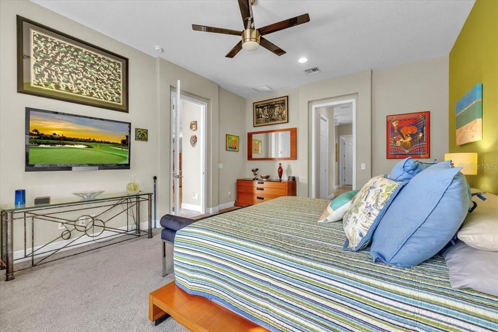 For Sale: $884,900 (3 beds, 2 baths, 2886 Square Feet)