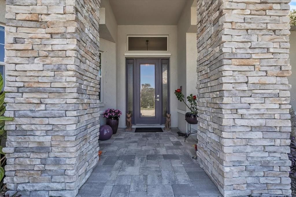 For Sale: $884,900 (3 beds, 2 baths, 2886 Square Feet)