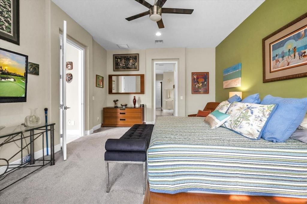 For Sale: $884,900 (3 beds, 2 baths, 2886 Square Feet)