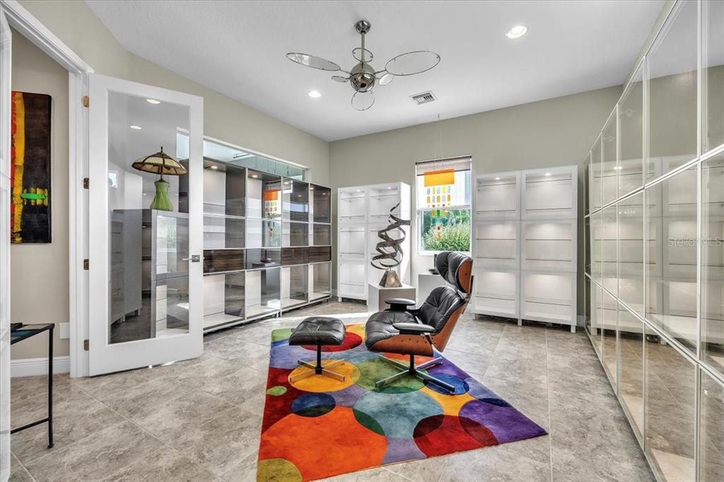 For Sale: $884,900 (3 beds, 2 baths, 2886 Square Feet)