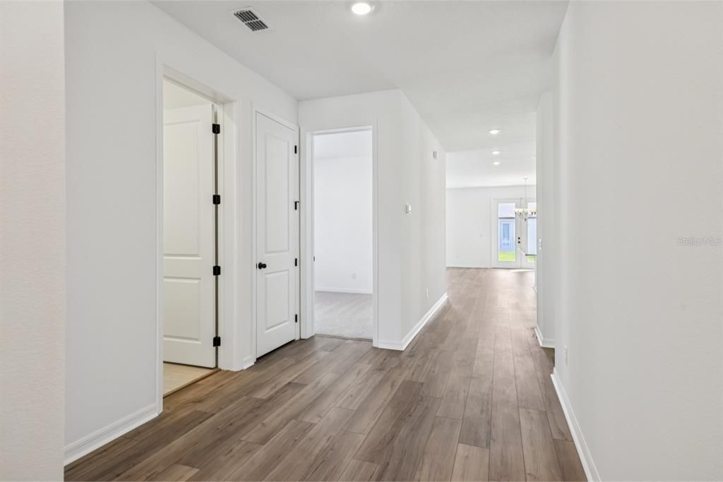 Activo con contrato: $449,990 (4 camas, 2 baños, 193 Pies cuadrados)