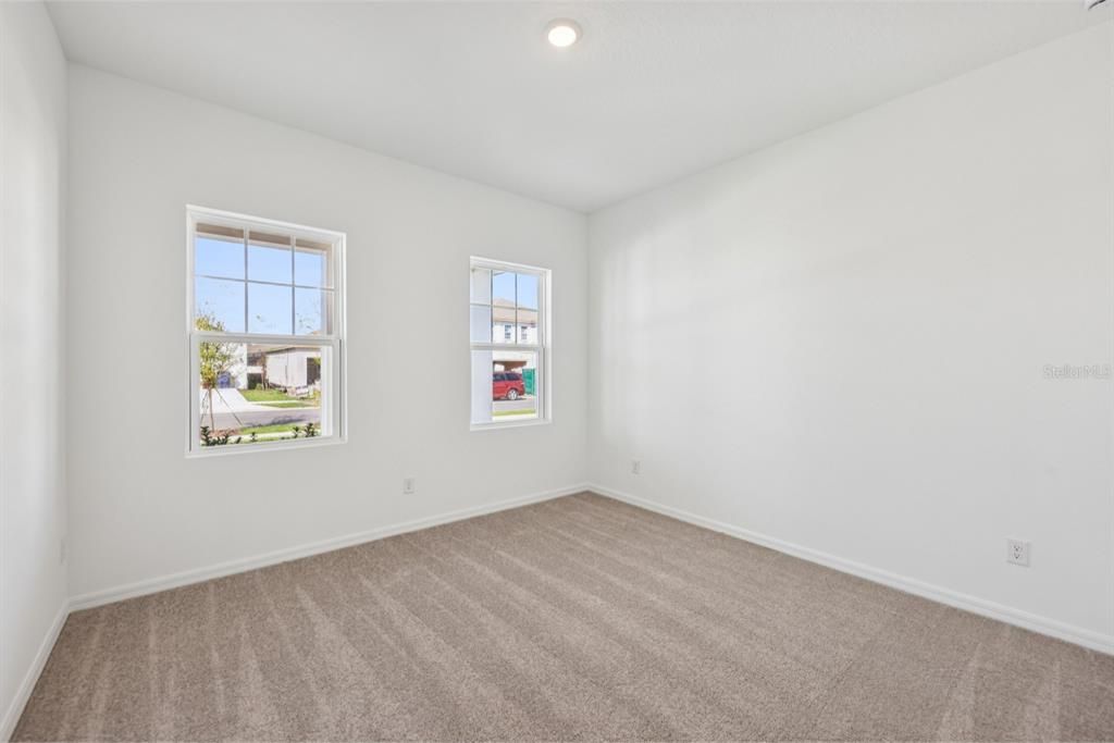 Activo con contrato: $449,990 (4 camas, 2 baños, 193 Pies cuadrados)