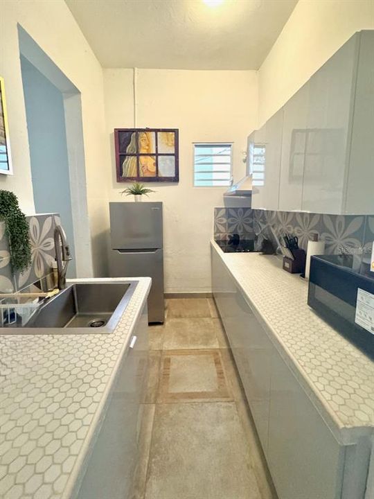 Active With Contract: $475,000 (7 beds, 3 baths, 2400 Square Feet)