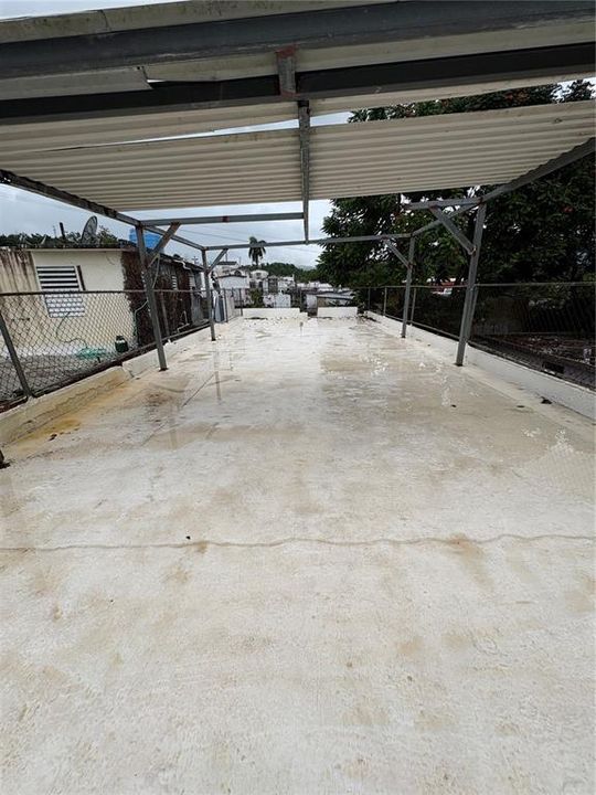 En Venta: $132,000 (5 camas, 2 baños, 1100 Pies cuadrados)