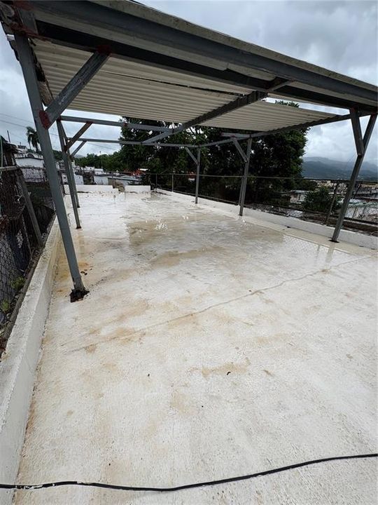 En Venta: $132,000 (5 camas, 2 baños, 1100 Pies cuadrados)